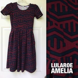 SOLD ❌Maroon and Navy LuLaRoe Amelia Dress ❤️💙